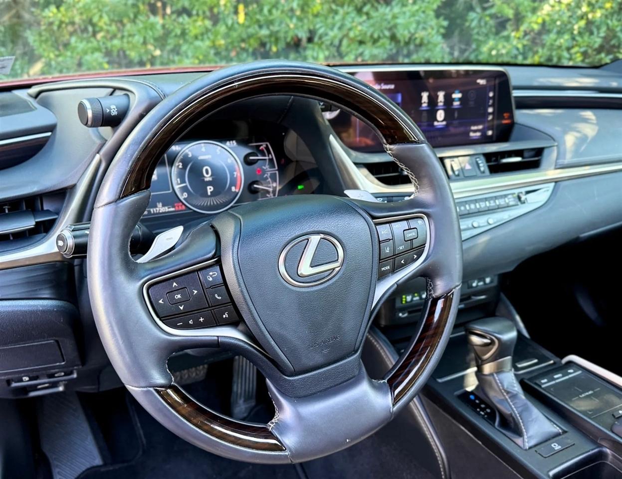 Lexus ES ES 350 FWD 2019