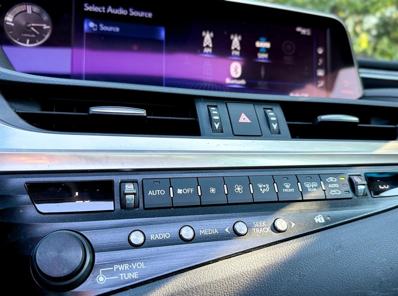 Lexus ES ES 350 FWD 2019