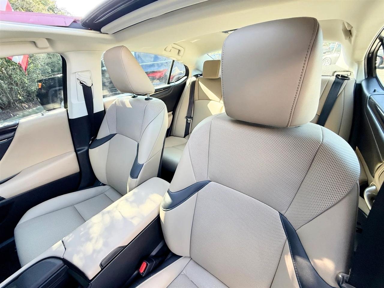 Lexus ES ES 350 FWD 2019