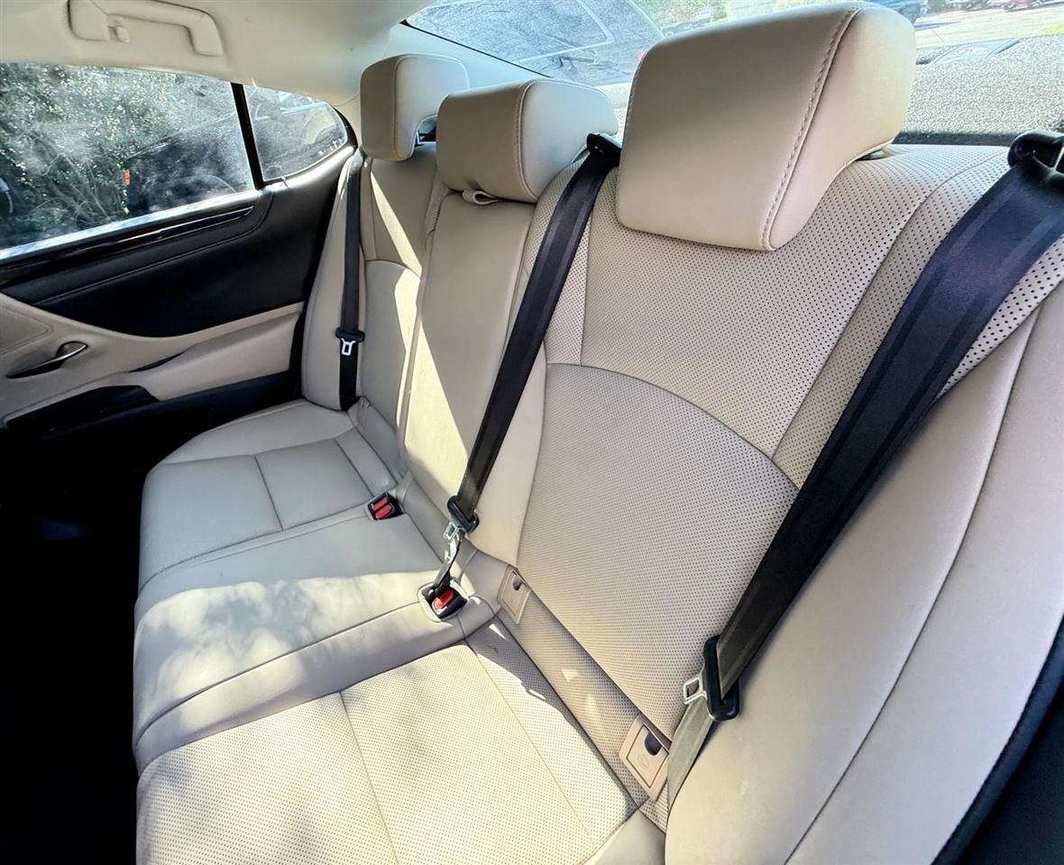 Lexus ES ES 350 FWD 2019