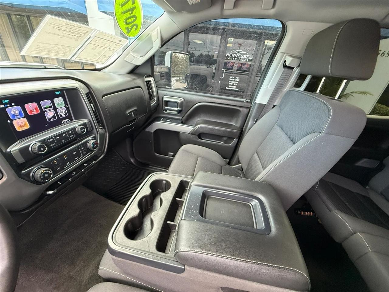Chevrolet Silverado 1500 4WD Crew Cab 143.5" LT w/2LT 2017