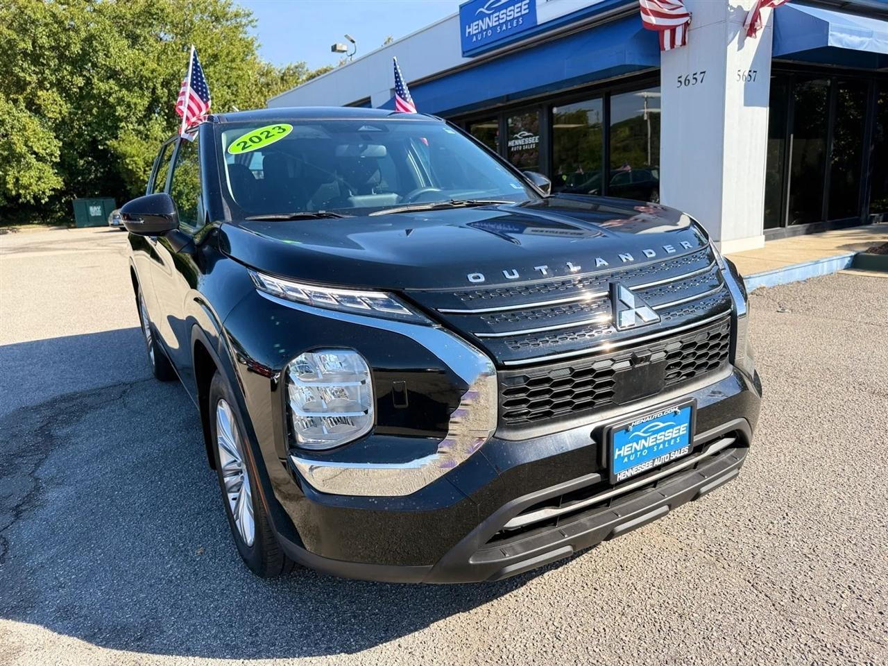 Mitsubishi Outlander ES S-AWC 2023