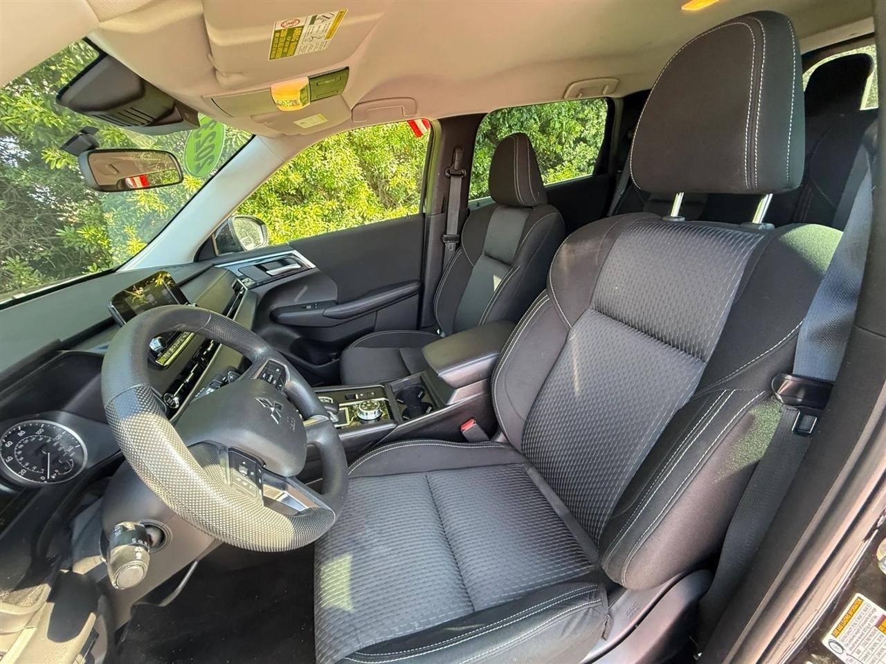 Mitsubishi Outlander ES S-AWC 2023