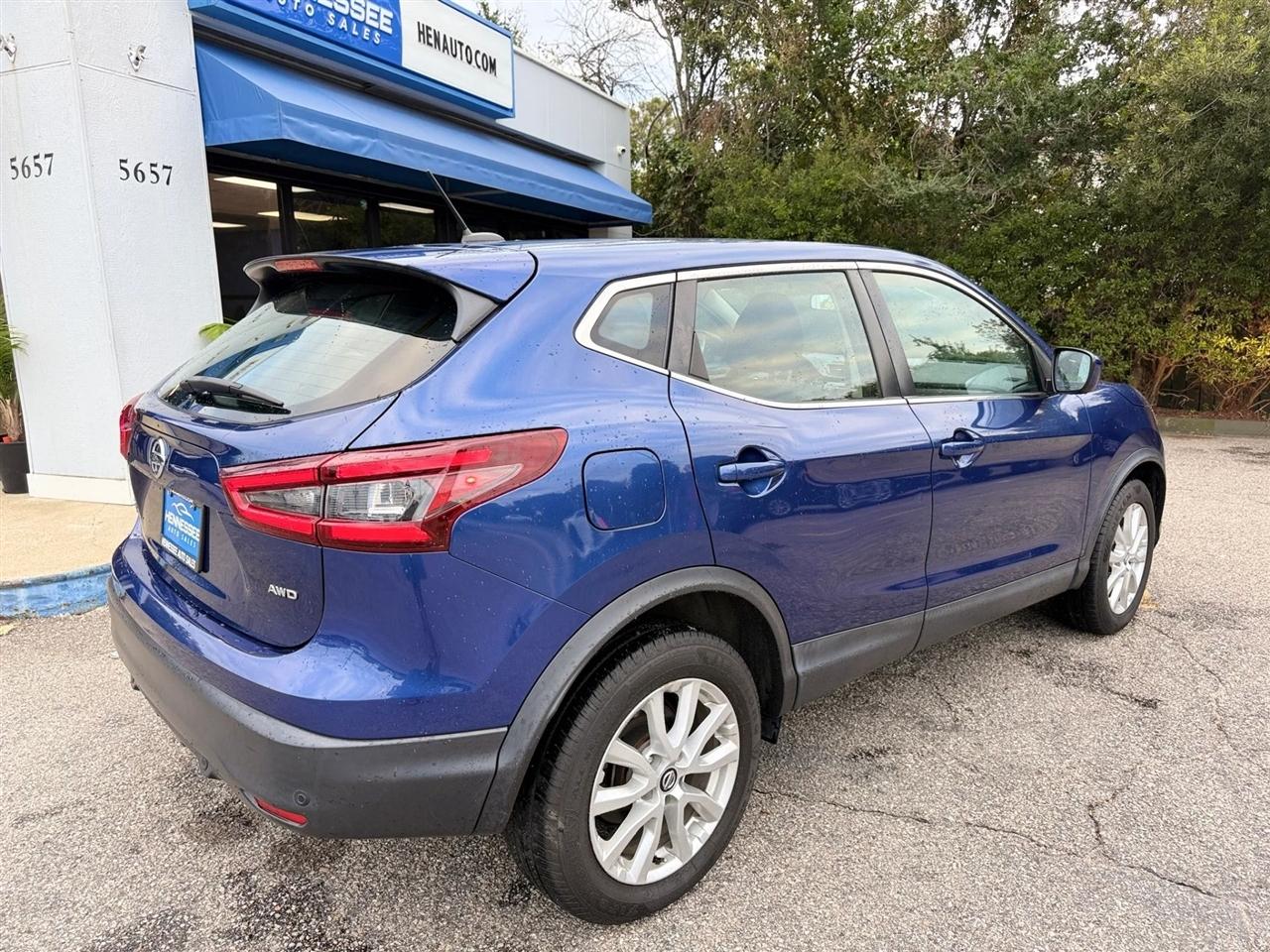 Nissan Rogue Sport AWD S 2021