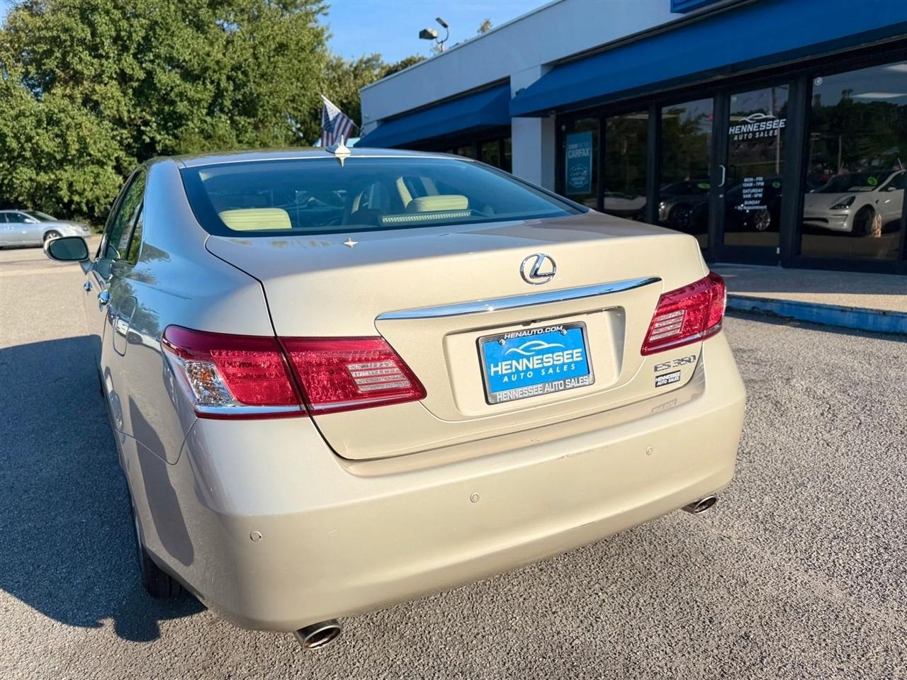Lexus ES 350 4dr Sdn 2012