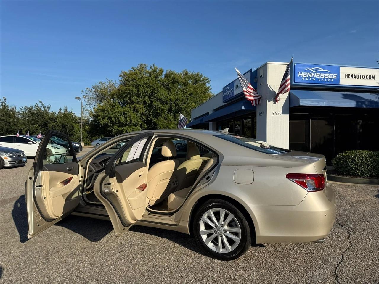 Lexus ES 350 4dr Sdn 2012