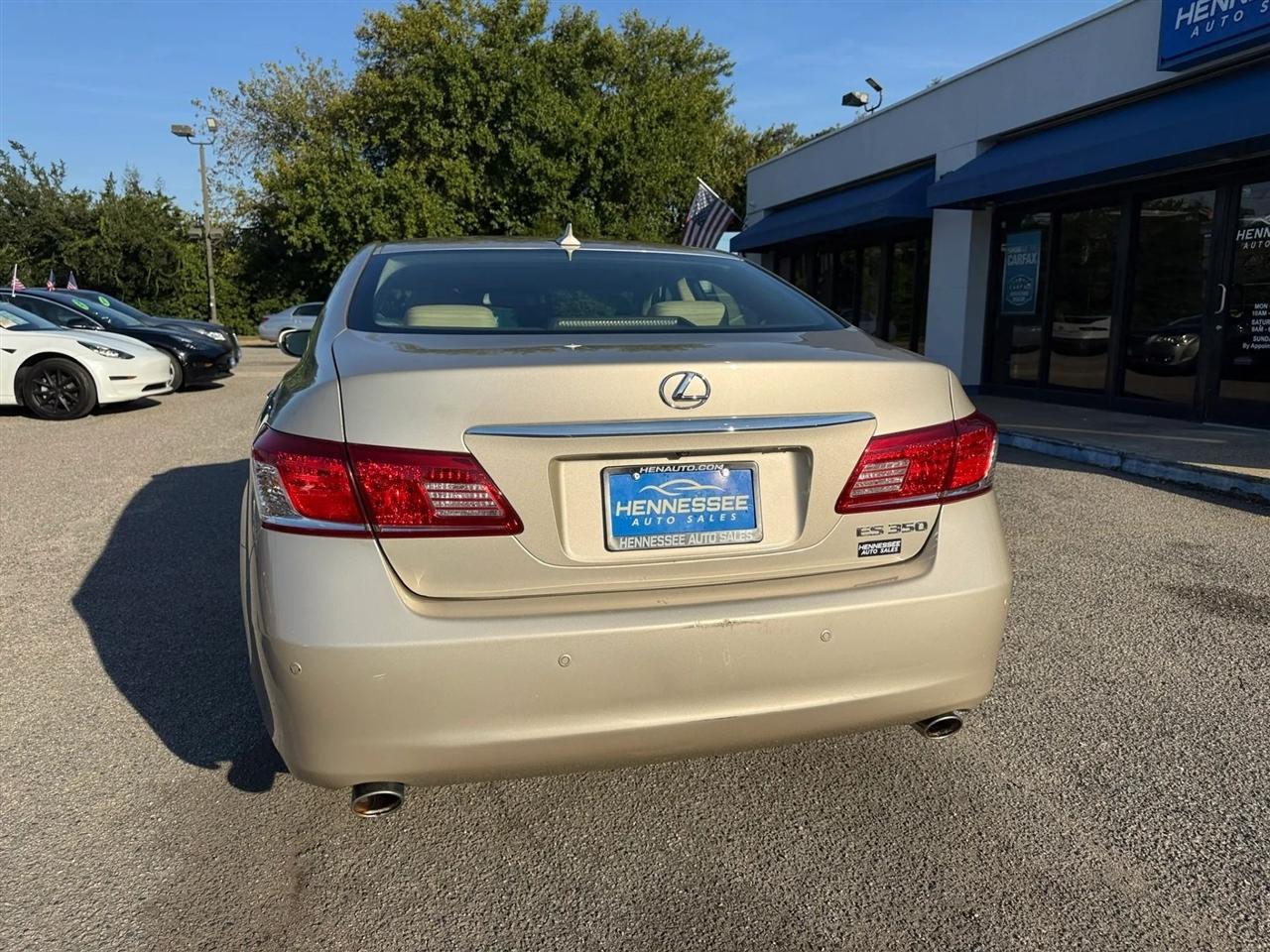 Lexus ES 350 4dr Sdn 2012