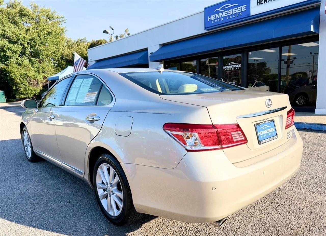 Lexus ES 350 4dr Sdn 2012