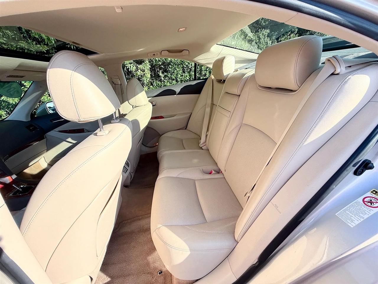 Lexus ES 350 4dr Sdn 2012
