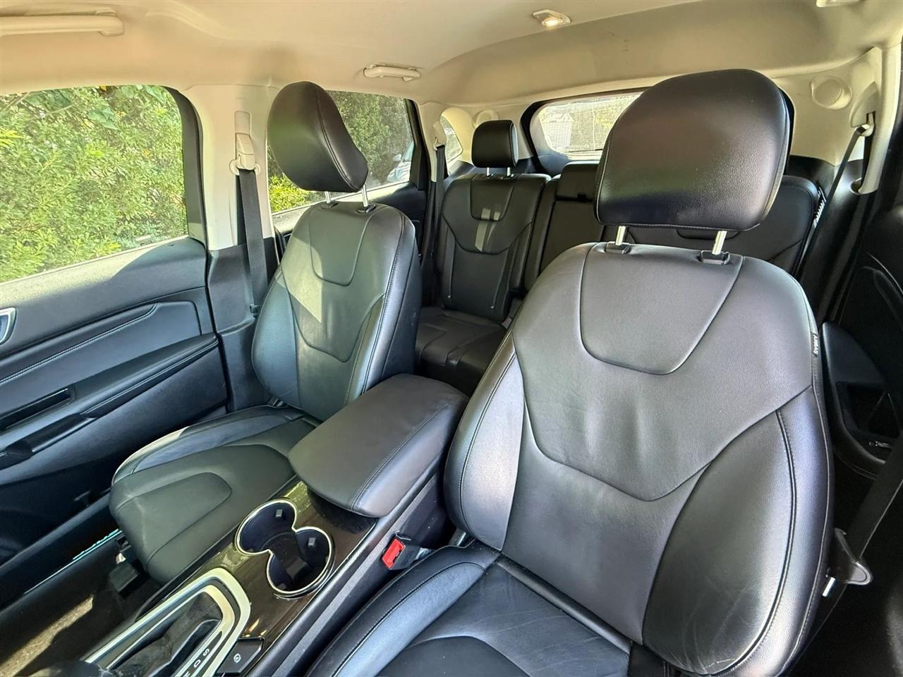 Ford Edge Titanium FWD 2018