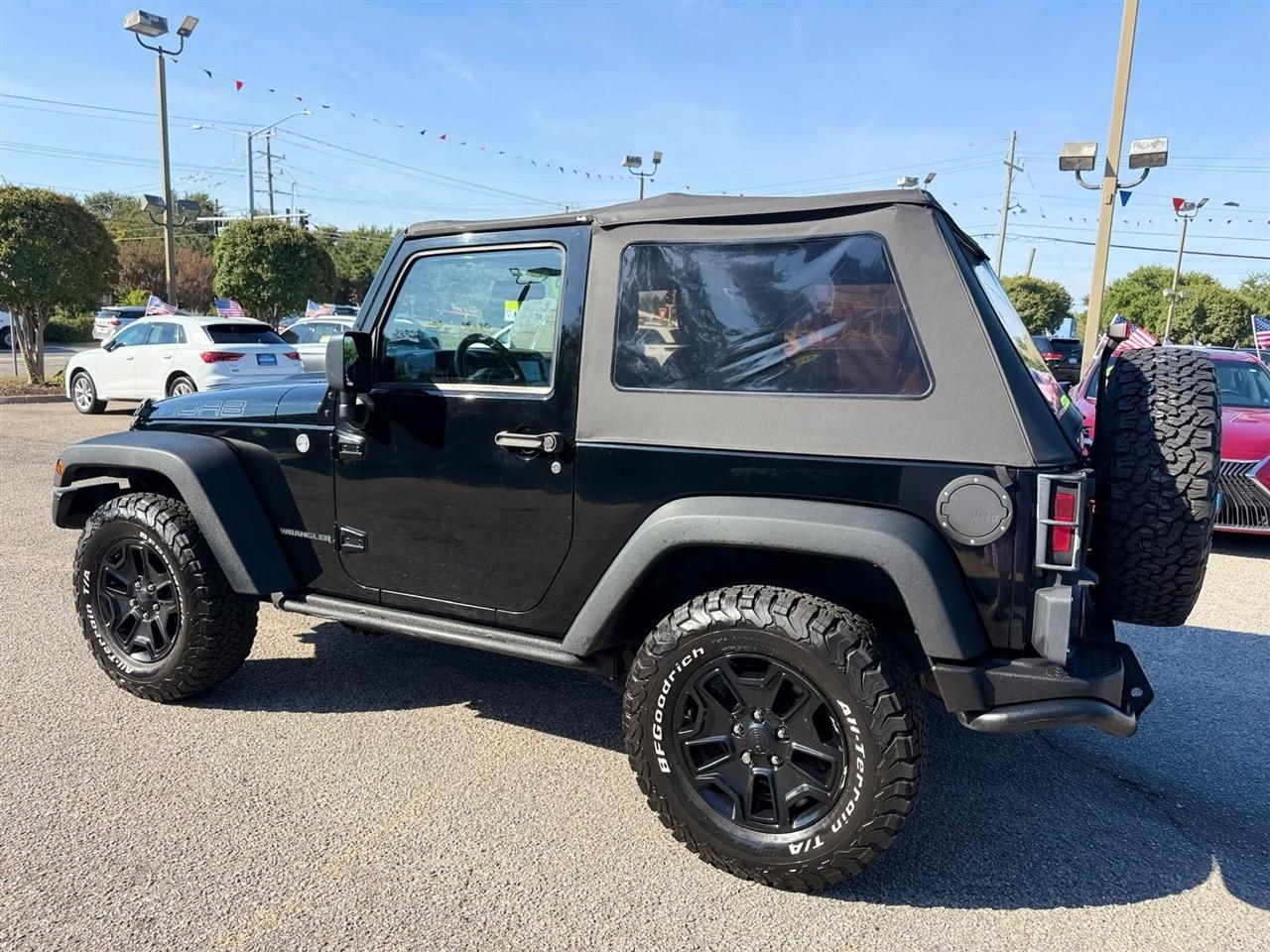 Jeep Wrangler 4WD 2dr Moab *Ltd Avail* 2013