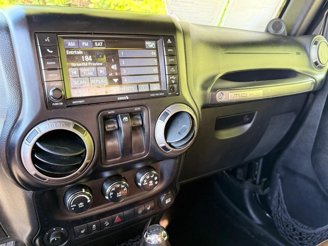Jeep Wrangler 4WD 2dr Moab *Ltd Avail* 2013