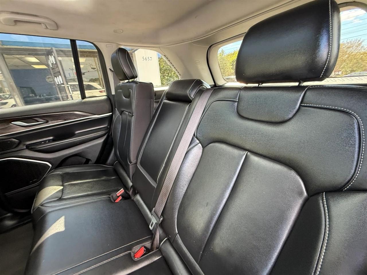 Jeep Grand Cherokee Limited 4x2 2022