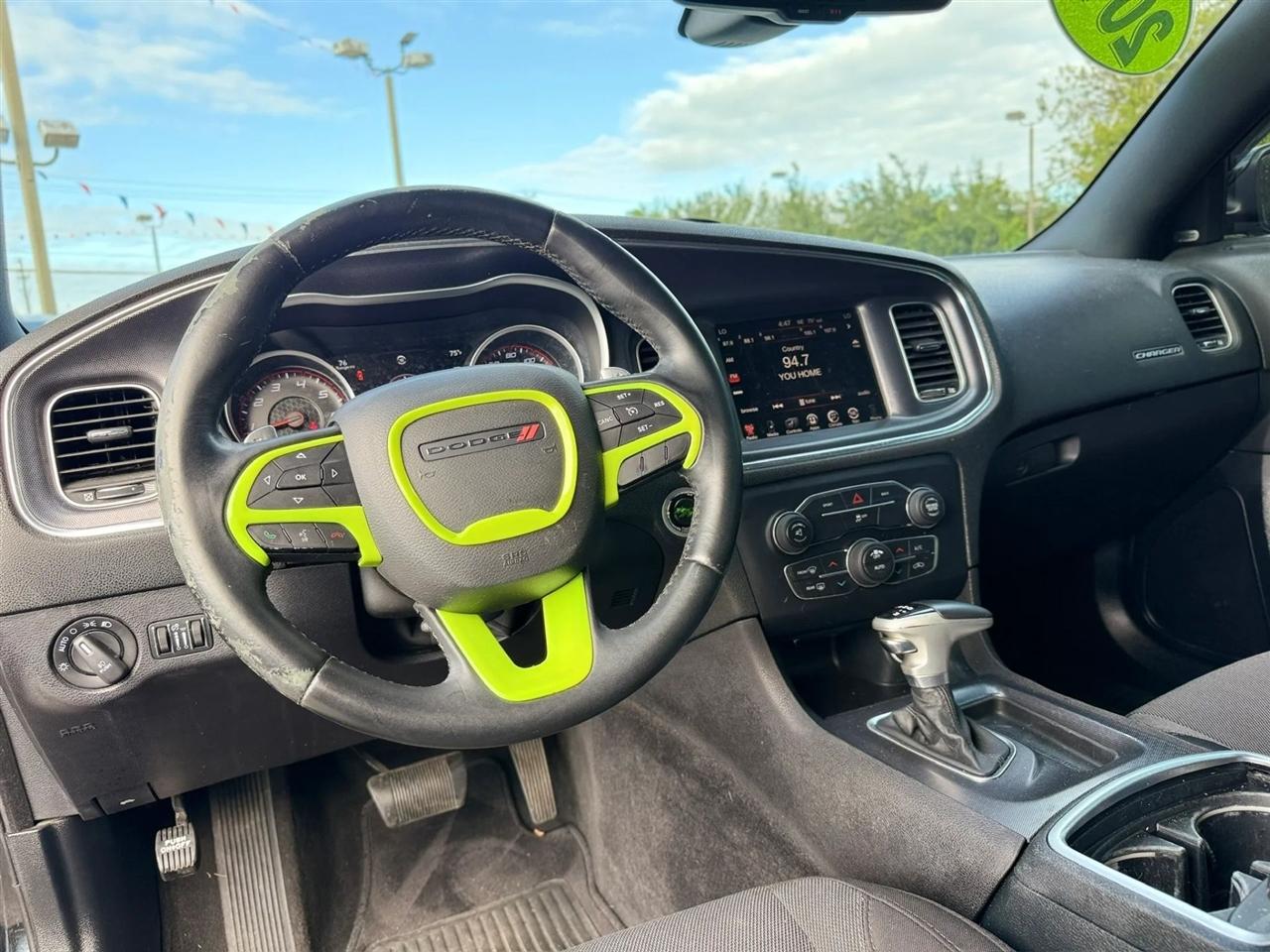 Dodge Charger 4dr Sdn RT RWD 2015