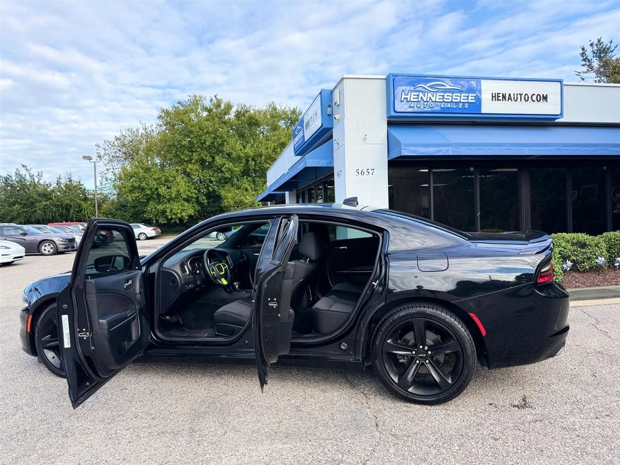 Dodge Charger 4dr Sdn RT RWD 2015