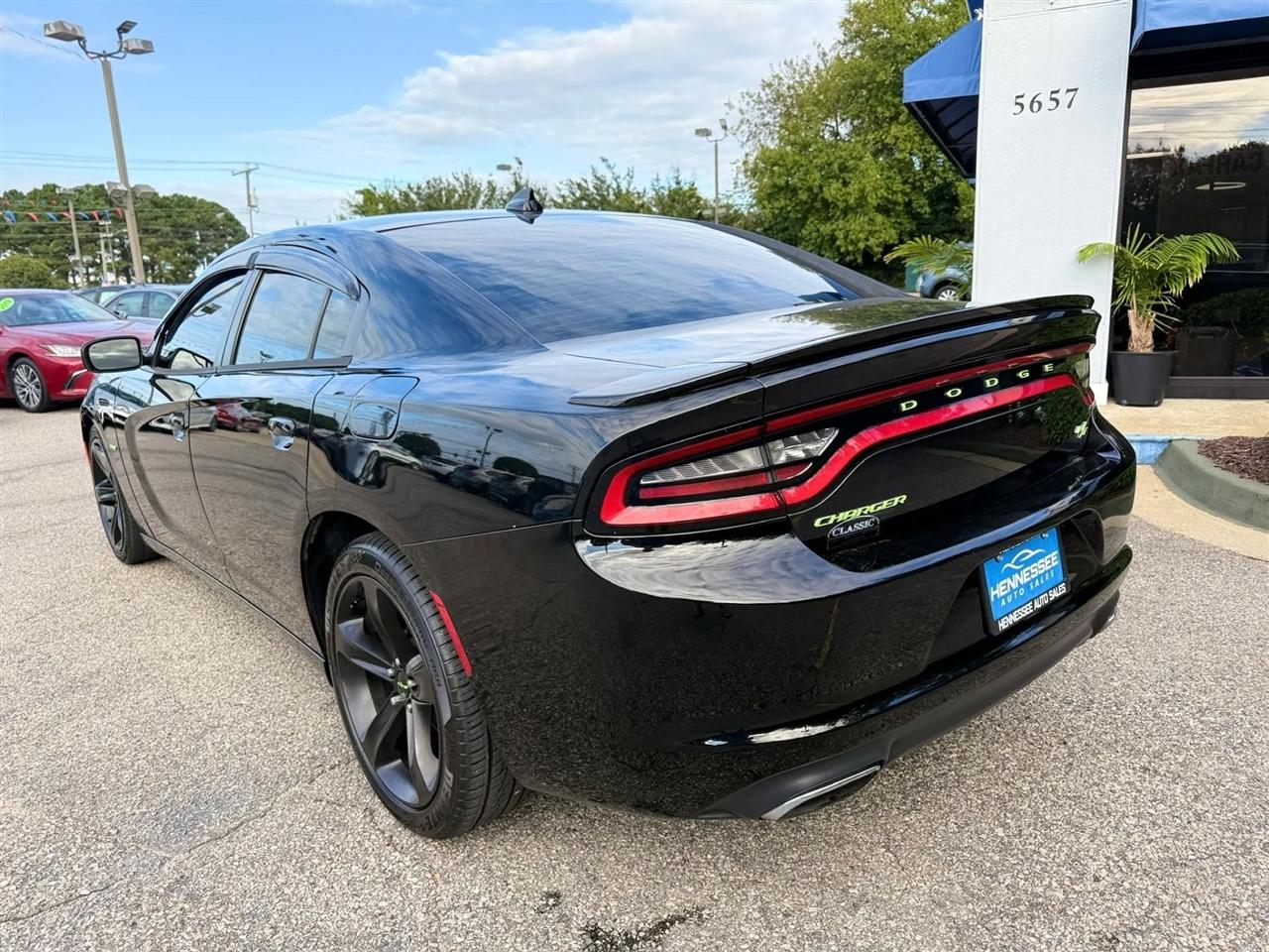 Dodge Charger 4dr Sdn RT RWD 2015