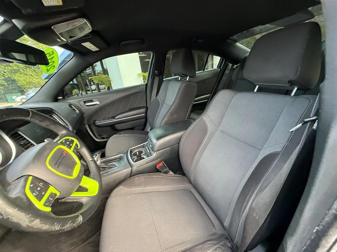 Dodge Charger 4dr Sdn RT RWD 2015