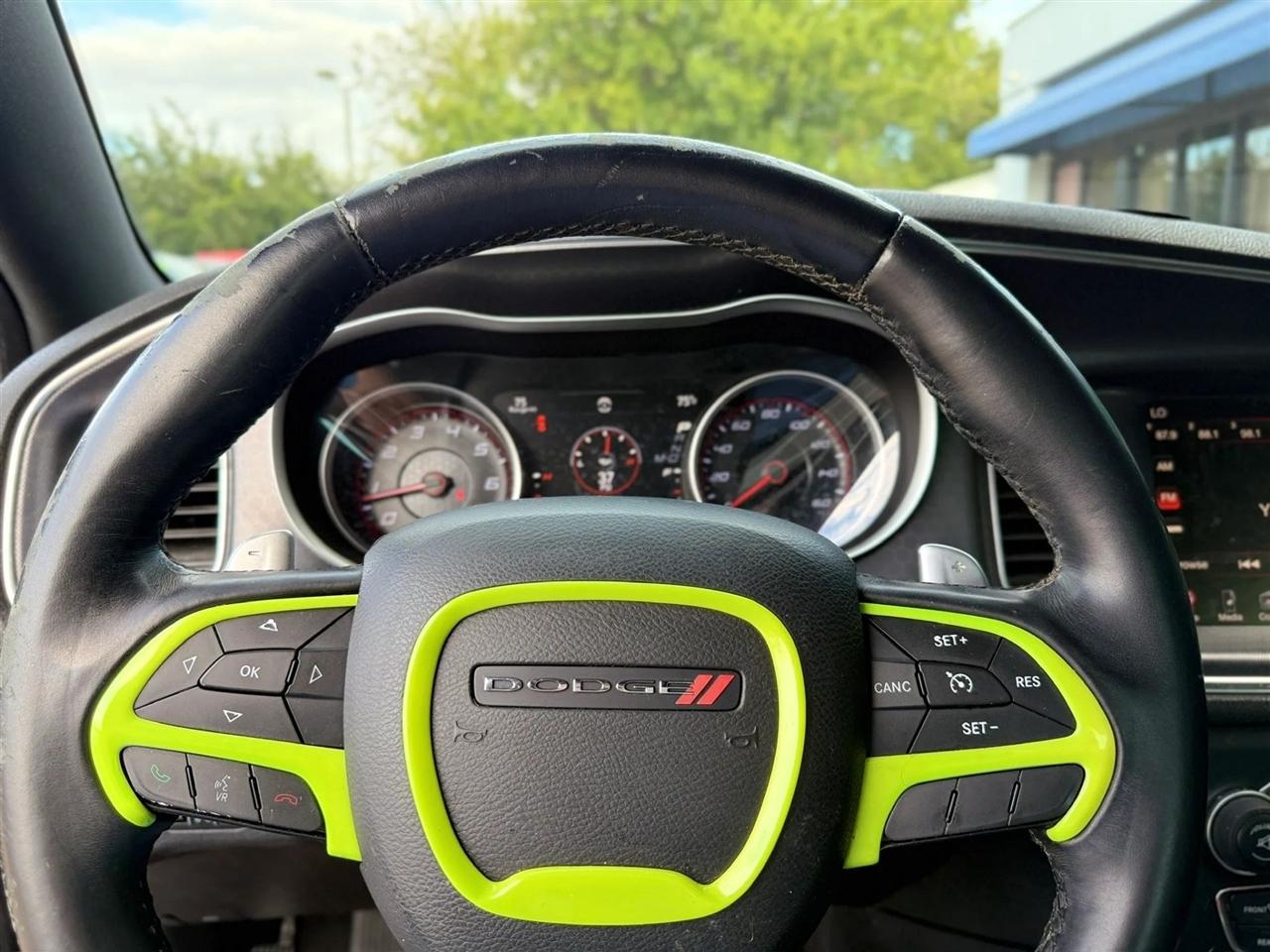 Dodge Charger 4dr Sdn RT RWD 2015