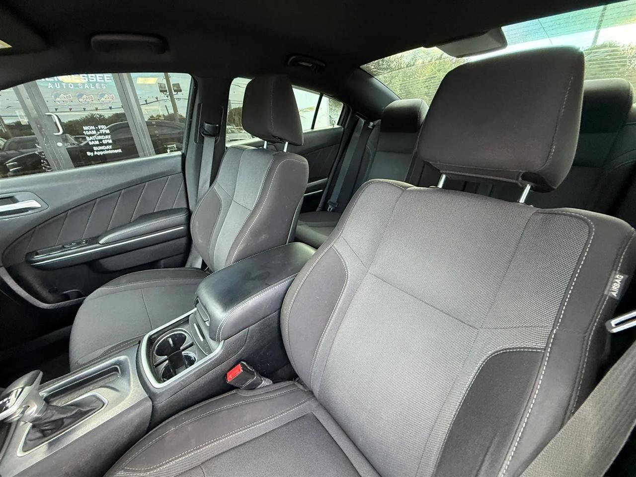 Dodge Charger 4dr Sdn RT RWD 2015