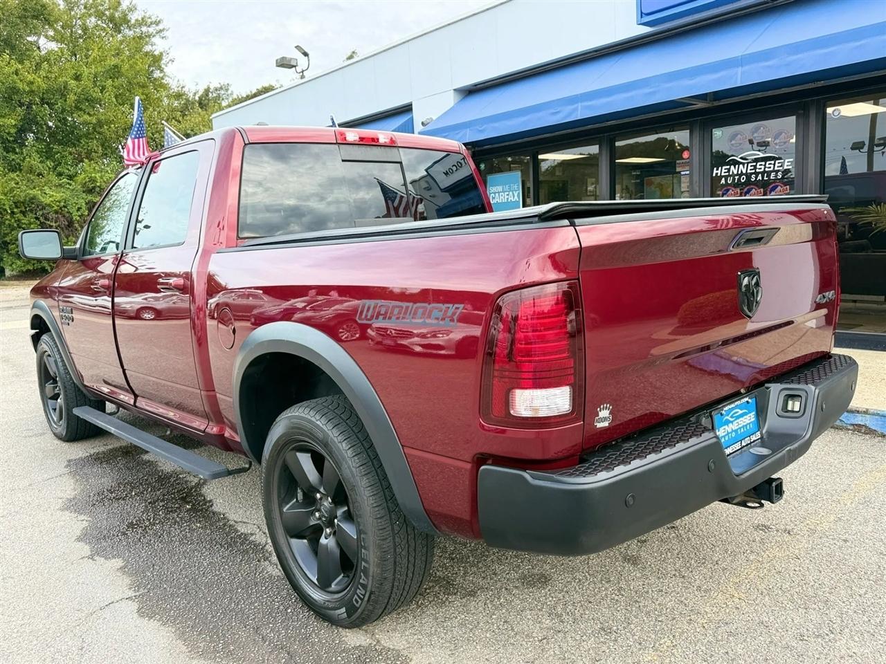 Dodge Dakota Club Cab 131" WB Base 2002