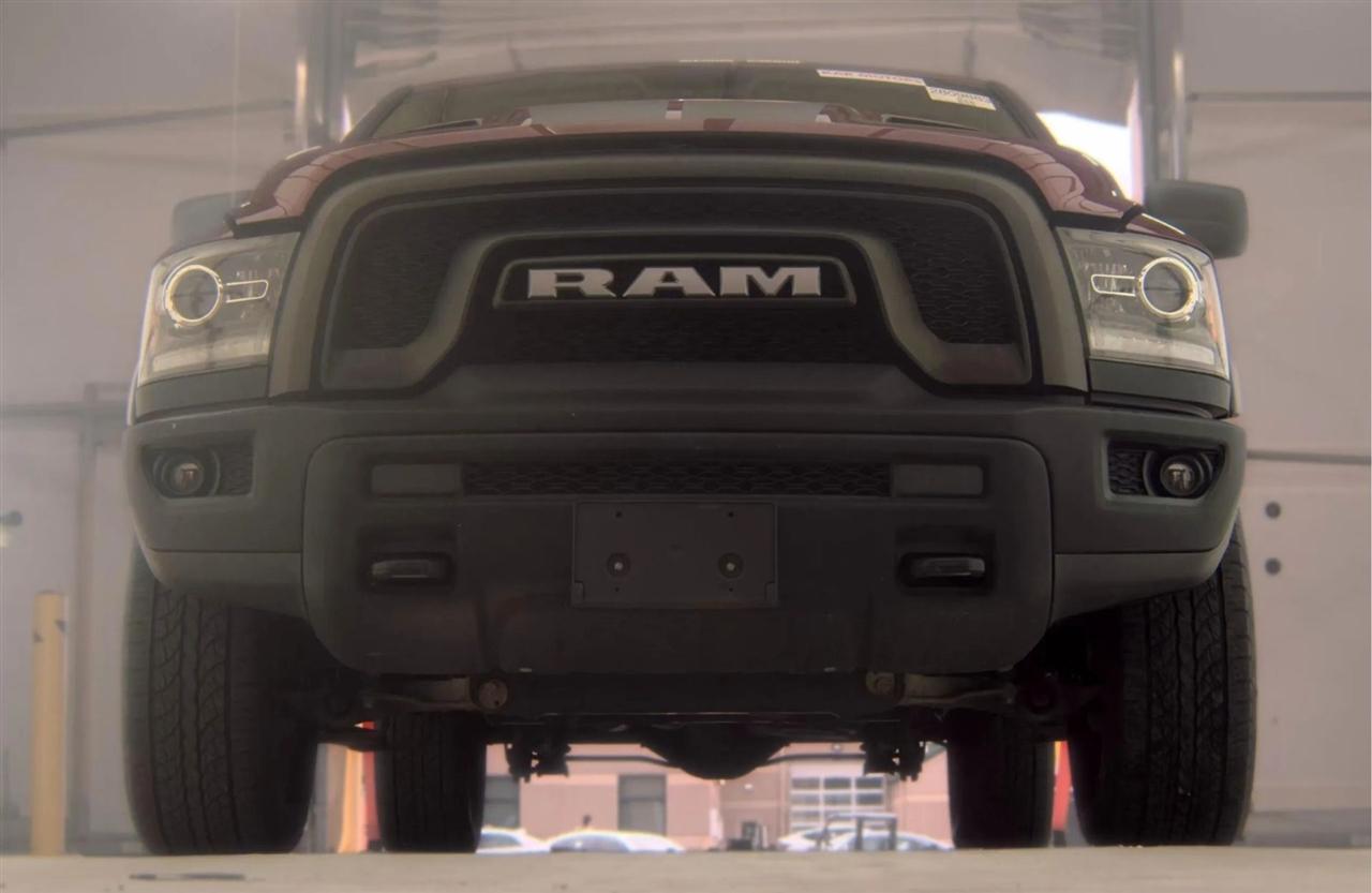 RAM 1500 Classic Warlock 4x4 Crew Cab 5'7" Box 2019
