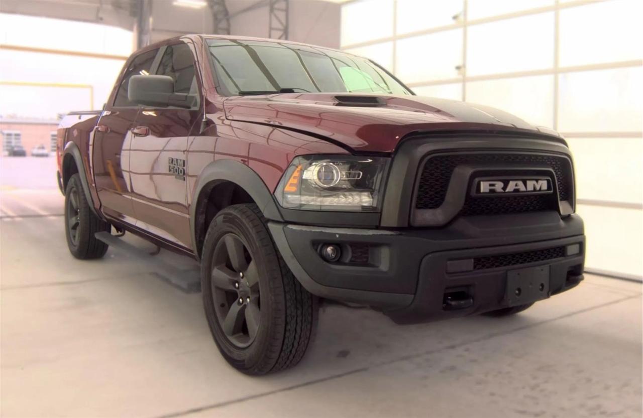 RAM 1500 Classic Warlock 4x4 Crew Cab 5'7" Box 2019