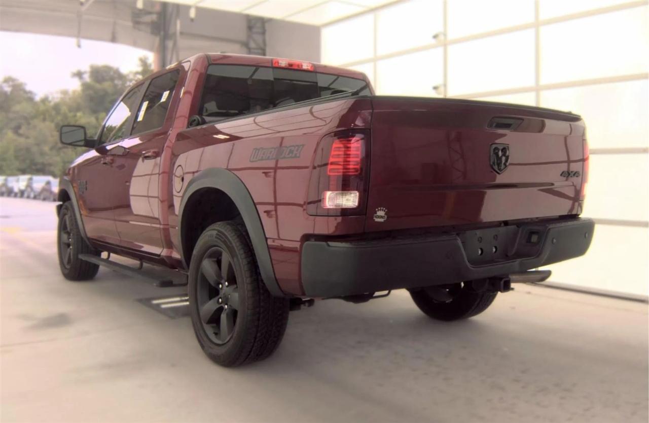 RAM 1500 Classic Warlock 4x4 Crew Cab 5'7" Box 2019