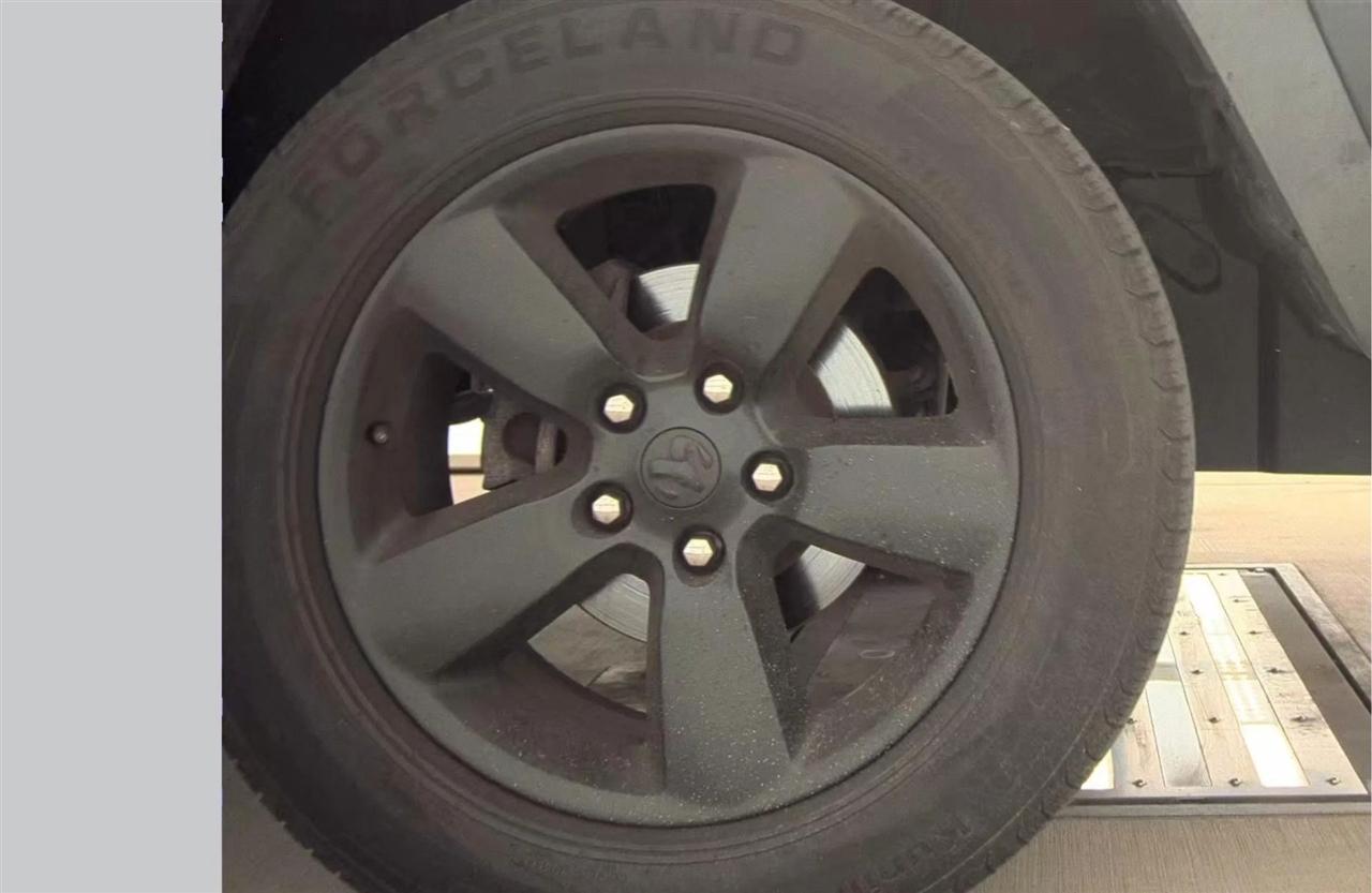 RAM 1500 Classic Warlock 4x4 Crew Cab 5'7" Box 2019