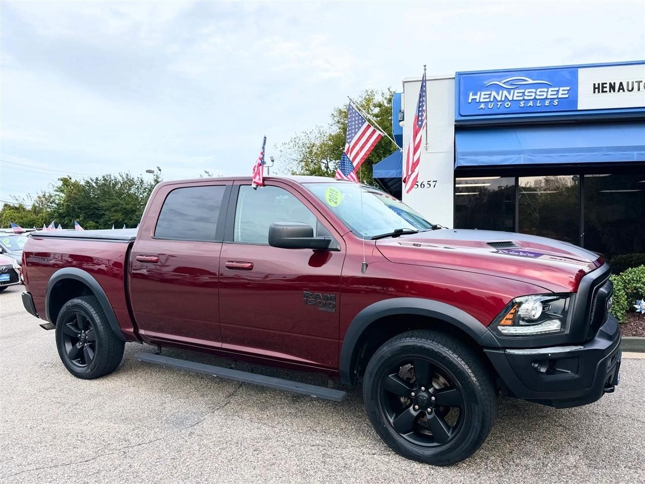 RAM 1500 Classic Warlock 4x4 Crew Cab 5'7" Box 2019