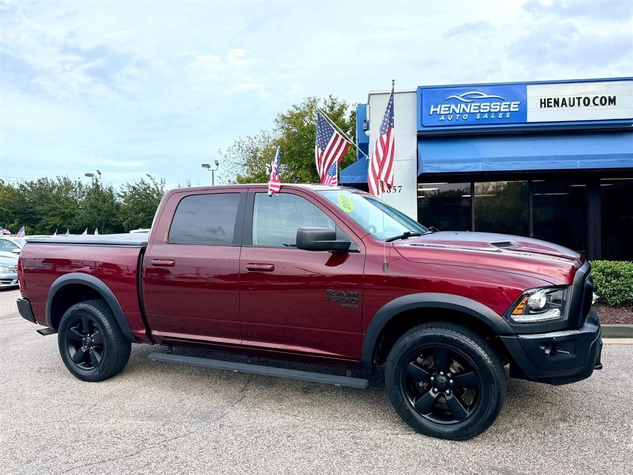RAM 1500 Classic Warlock 4x4 Crew Cab 5'7" Box 2019