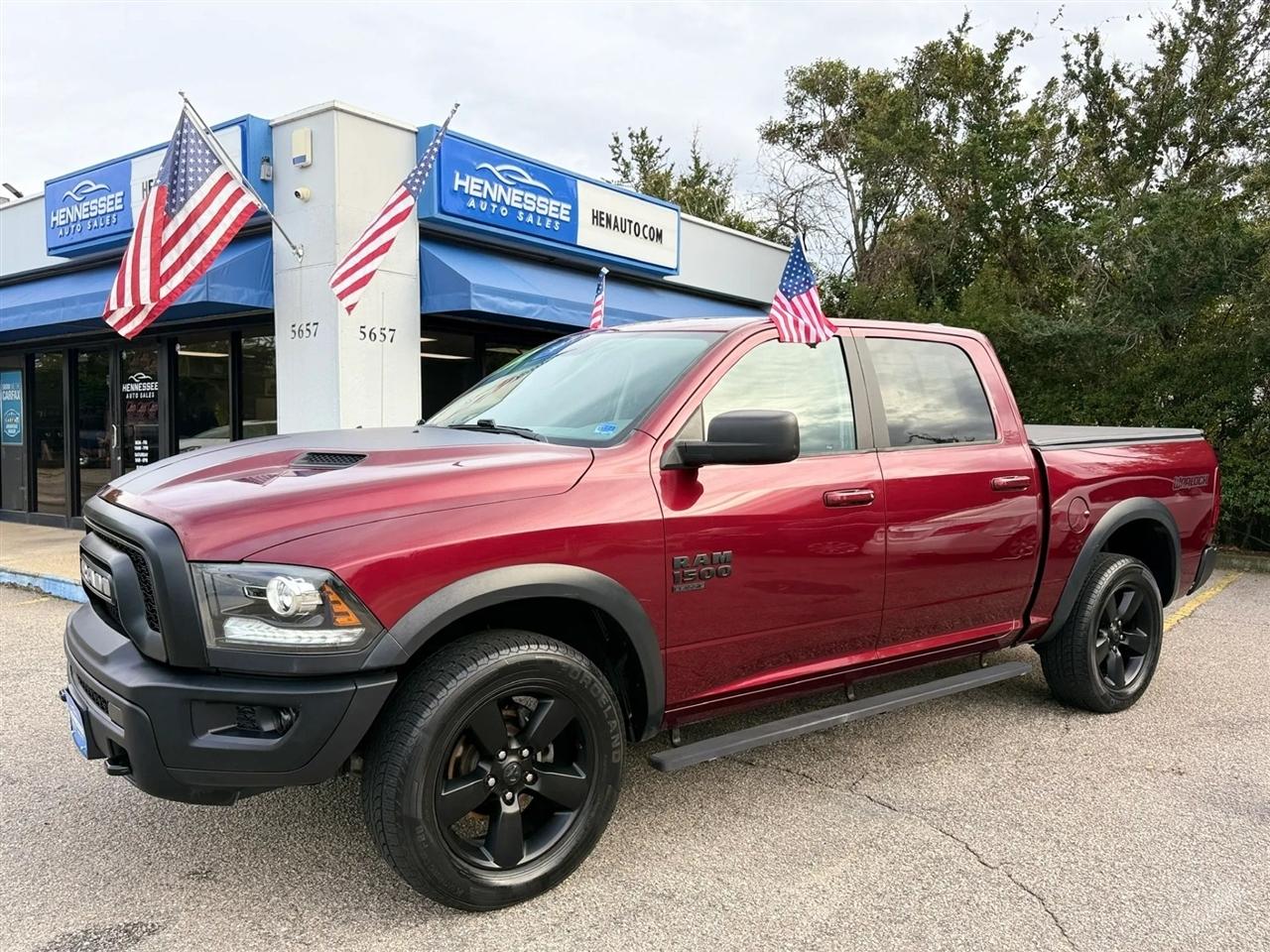 RAM 1500 Classic Warlock 4x4 Crew Cab 5'7" Box 2019