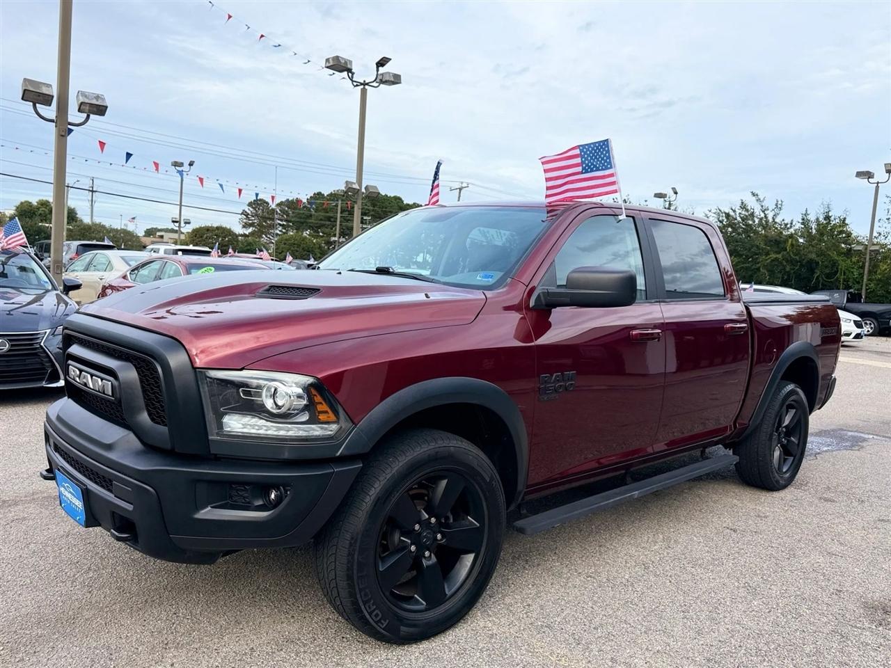 RAM 1500 Classic Warlock 4x4 Crew Cab 5'7" Box 2019