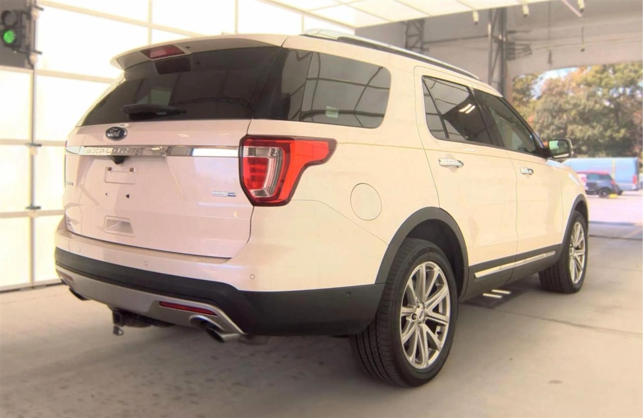 Ford Explorer Limited 4WD 2017