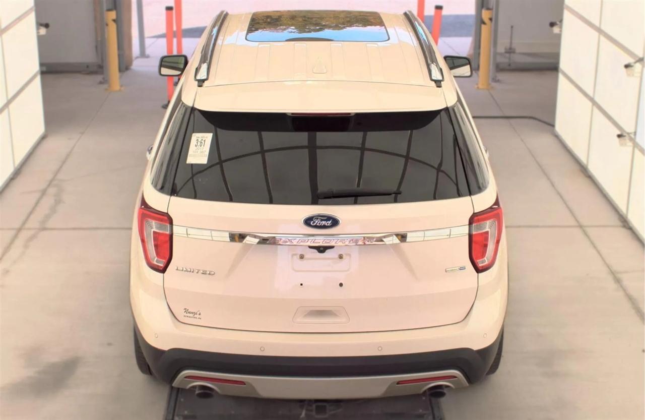 Ford Explorer Limited 4WD 2017