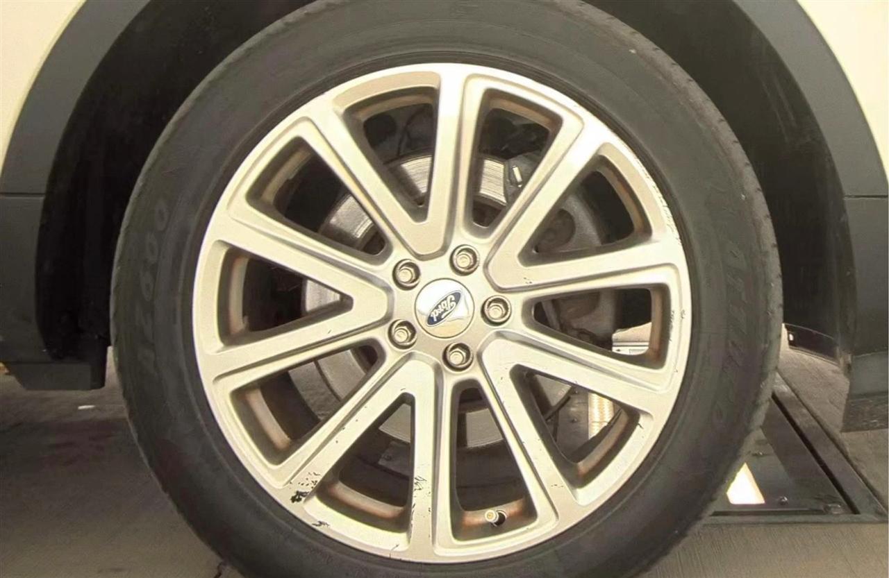 Ford Explorer Limited 4WD 2017