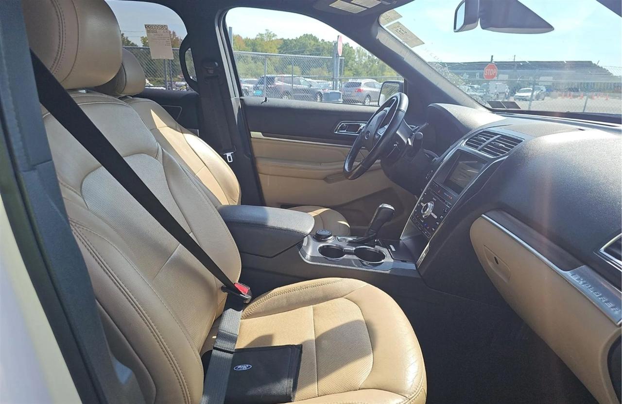 Ford Explorer Limited 4WD 2017