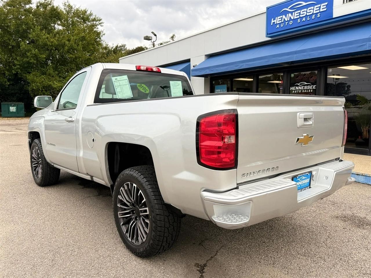 Chevrolet Silverado 1500 2WD Reg Cab 119.0" Work Truck 2016
