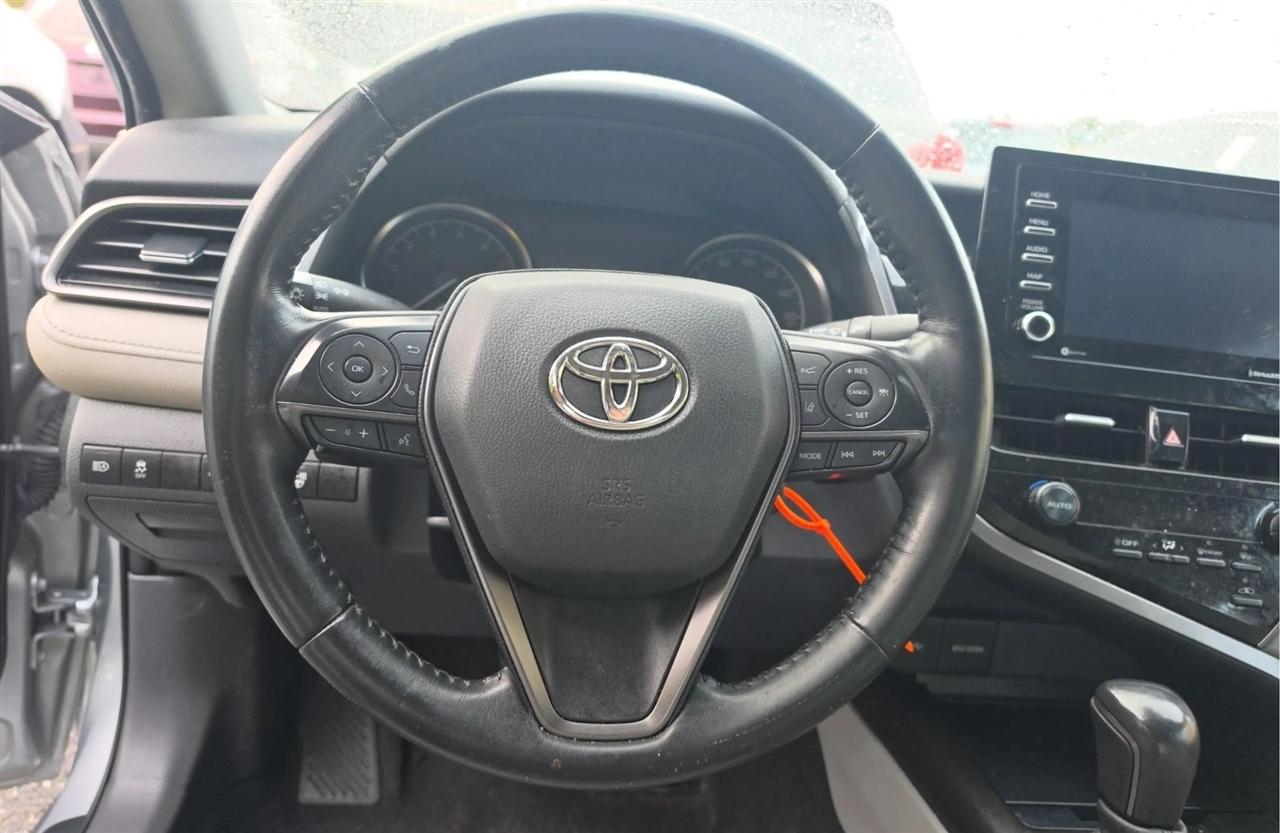 Toyota Camry SE Auto AWD (Natl) 2021
