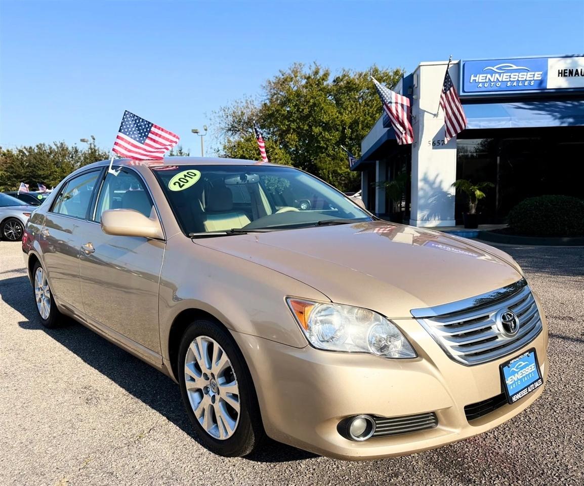 Toyota Avalon 4dr Sdn Limited (Natl) 2010