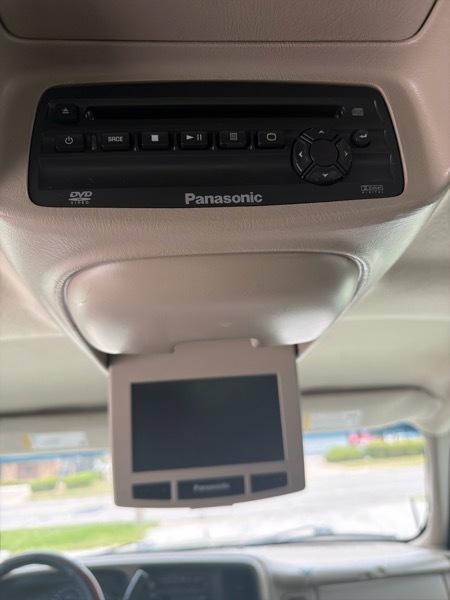 Chevrolet Suburban 1500 2004
