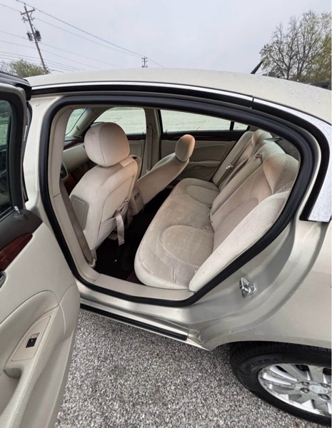 Buick Lucerne CX 2007