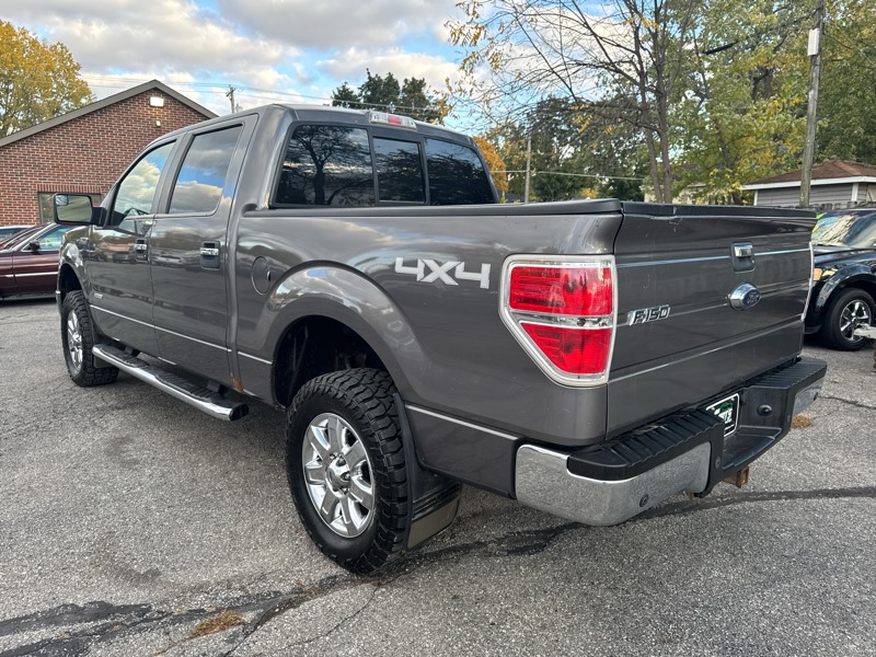 Ford F-150 4WD SuperCrew 139" XLT 2013 Ford F-150 4WD SuperCrew 139" XLT 2013