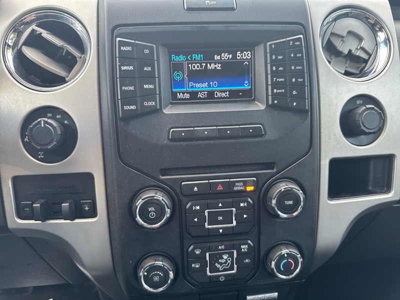 Ford F-150 4WD SuperCrew 139" XLT 2013 Ford F-150 4WD SuperCrew 139" XLT 2013