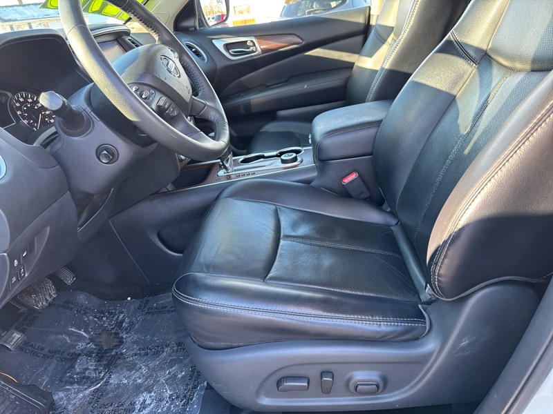 Nissan Pathfinder Platinum 4WD 2018