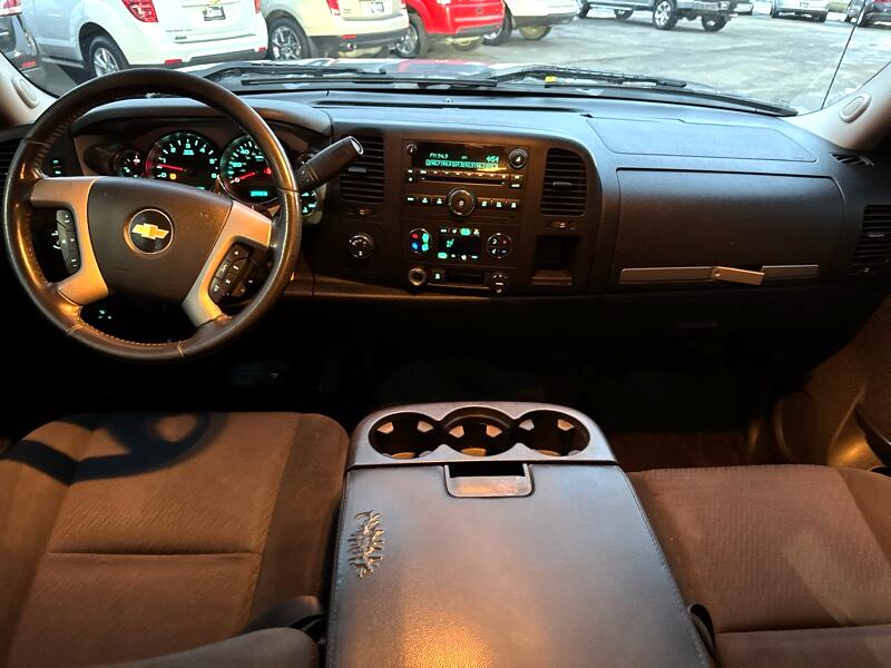 Chevrolet Silverado 1500 1LT Crew Cab 4WD 2010