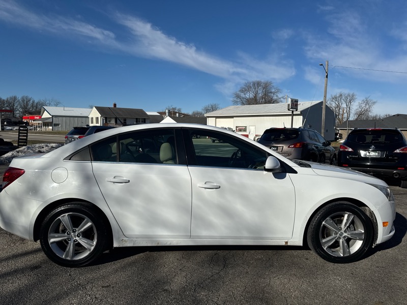Chevrolet Cruze 2LT Auto 2013