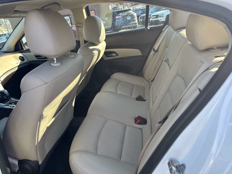 Chevrolet Cruze 2LT Auto 2013