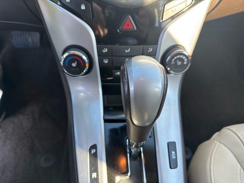 Chevrolet Cruze 2LT Auto 2013