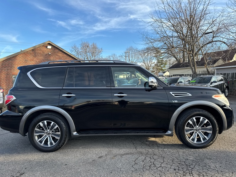 Nissan Armada Platinum AWD 2017