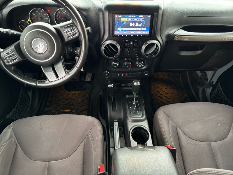 Jeep Wrangler Unlimited Sport 4WD 2014